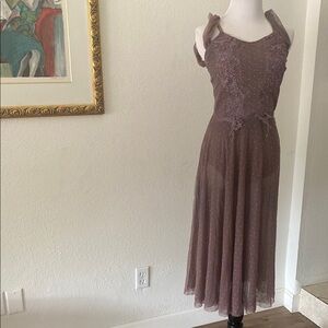 Elegant Mauve Sleeveless Dress